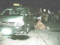 Hà Nội: Xe máy chở 3 đâm ô tô làm 2 người thiệt mạng